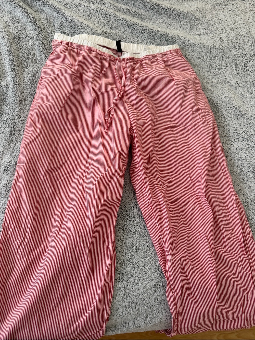 H&M stripped lounge pants